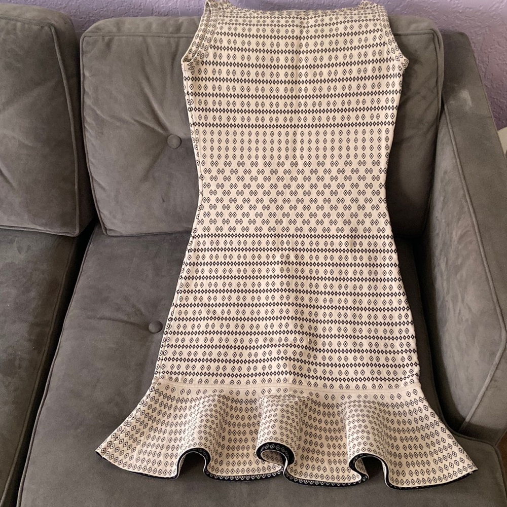 MSSP women’s dress size XS-S